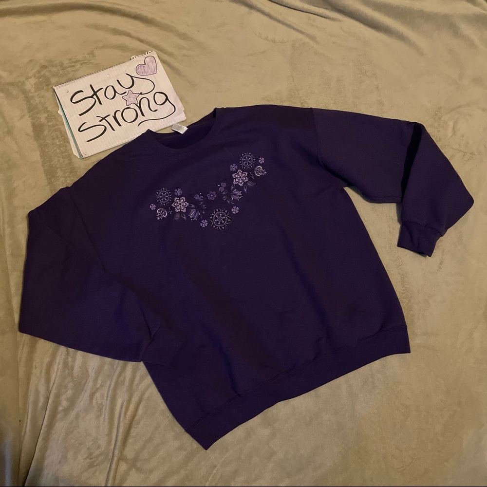 Jerzees sweater